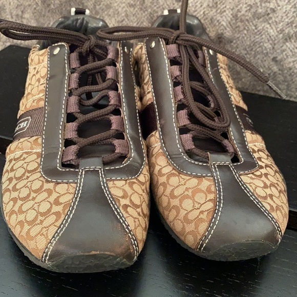 COACH Brown "Kelsie" Signature C Logo Sneakers Size 6.5 - Picture 2 of 13